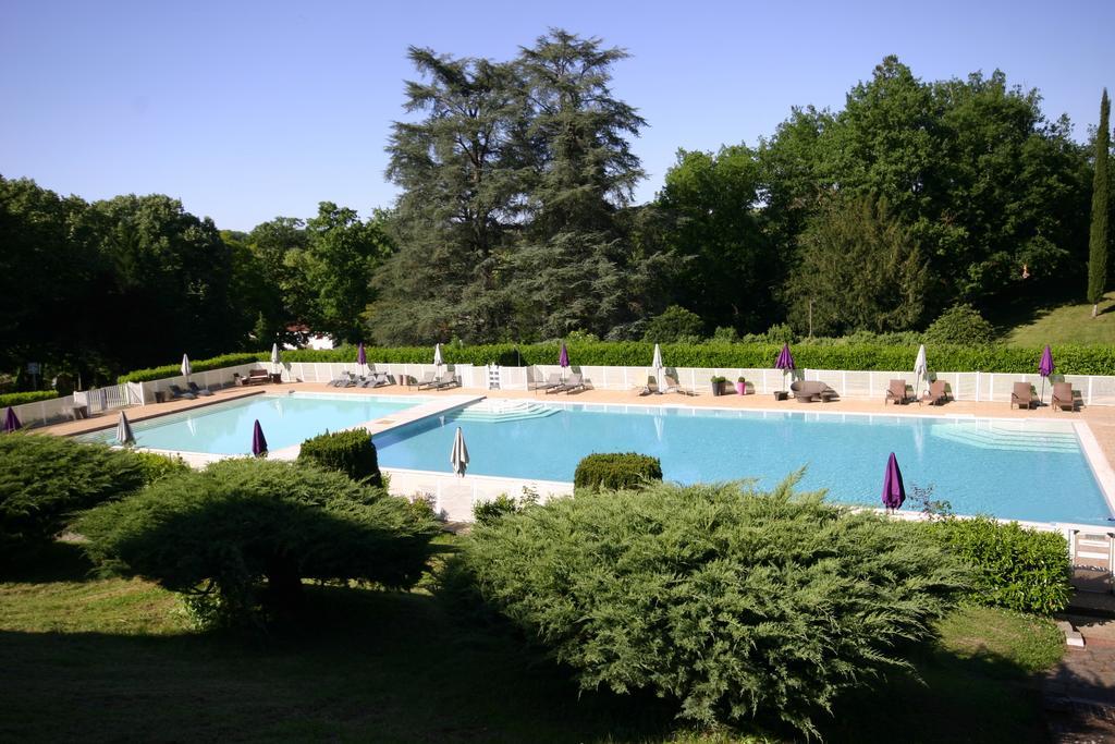Chateau De Loubejac Montauban Bagian luar foto